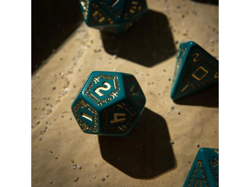 Q Workshop RPG-Würfelset RuneQuest Turquoise & gold Dice Set 7 Stk. 6 Q Workshop RPG-Würfelset RuneQuest Turquoise & gold Dice Set 7 Stk. – Bild 4